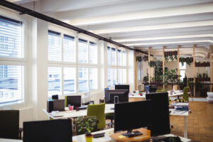 Pros and Cons of Shared vs. Private Office Space Rentals